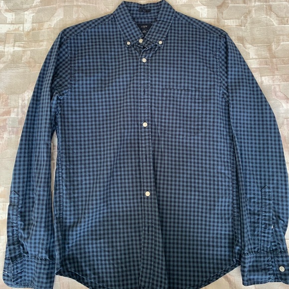 J. Crew Men’s Slim fit button-down shirt - Picture 3 of 4